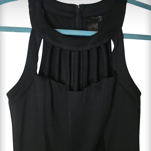 Black Dress - Picture 2 of 4